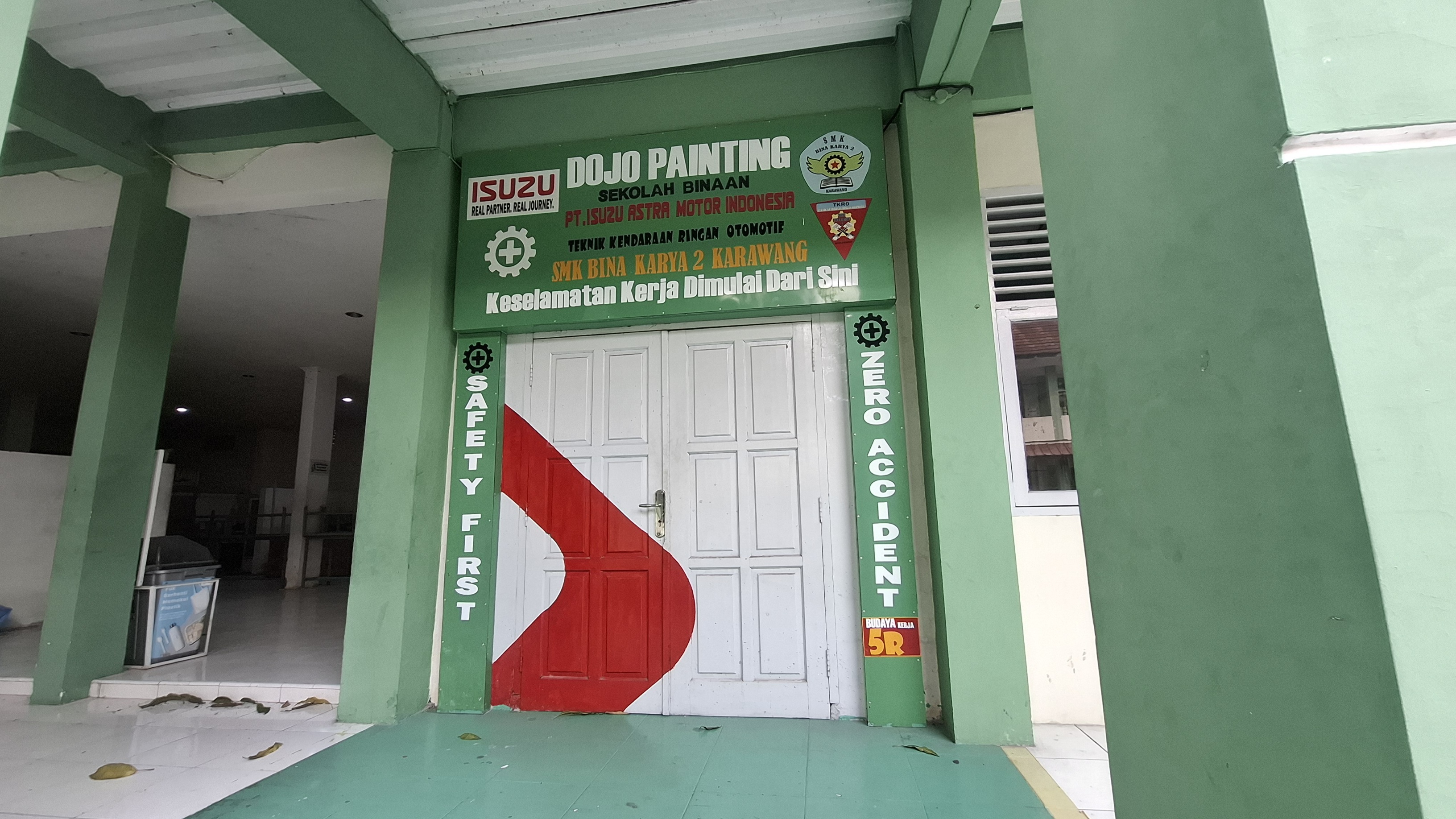 Bengkel Painting Isuzu